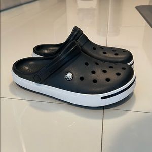 Crocs Men's and Women's Crocband II Clog Black; Size 8 Men 10 Women
